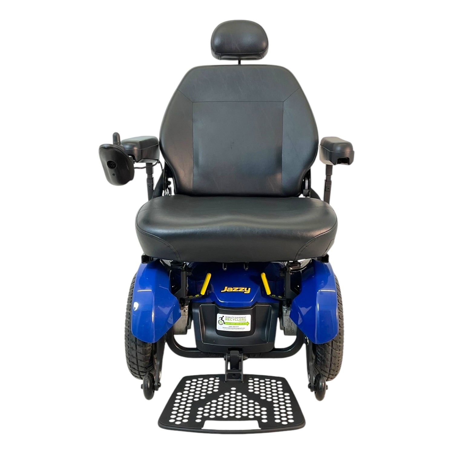 Front View of Pride Mobility Jazzy Elite HD