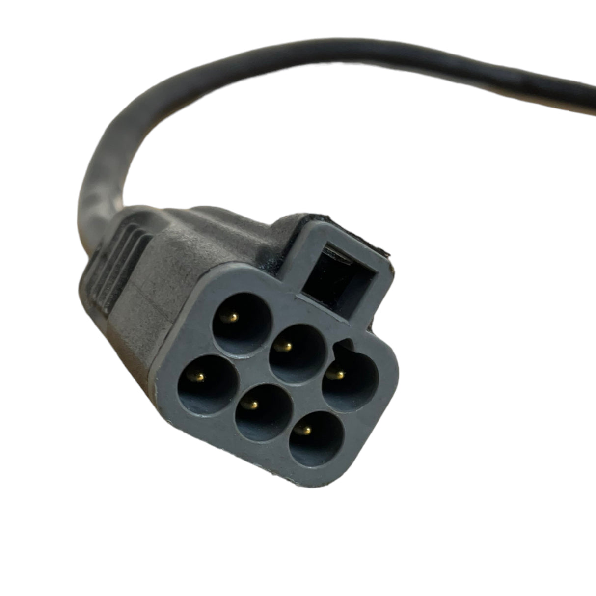 Female connector for Q-Logic 3 cable