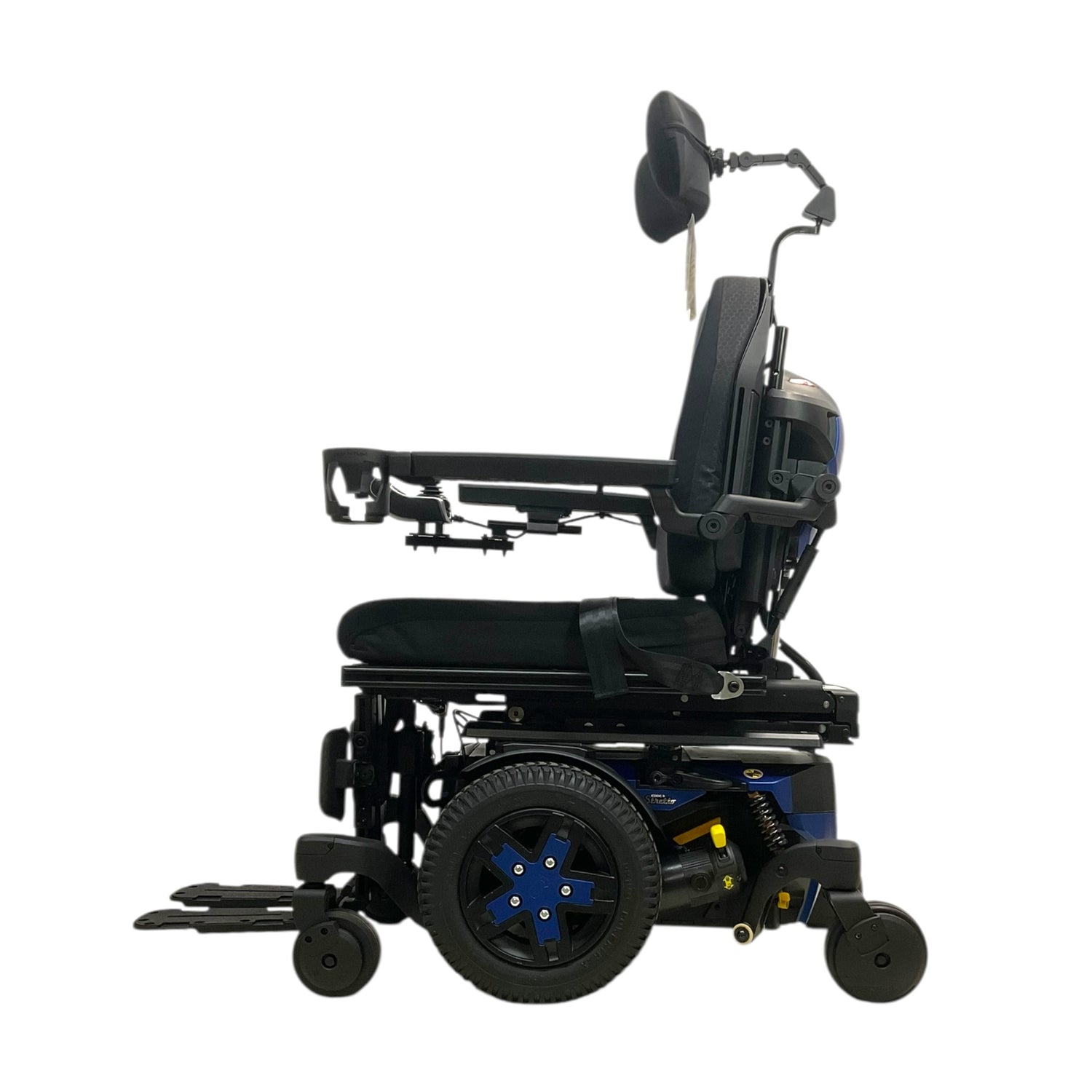 Left Side View of 2023 Pride Mobility Quantum Q6 Edge 3 Stretto Power Chair