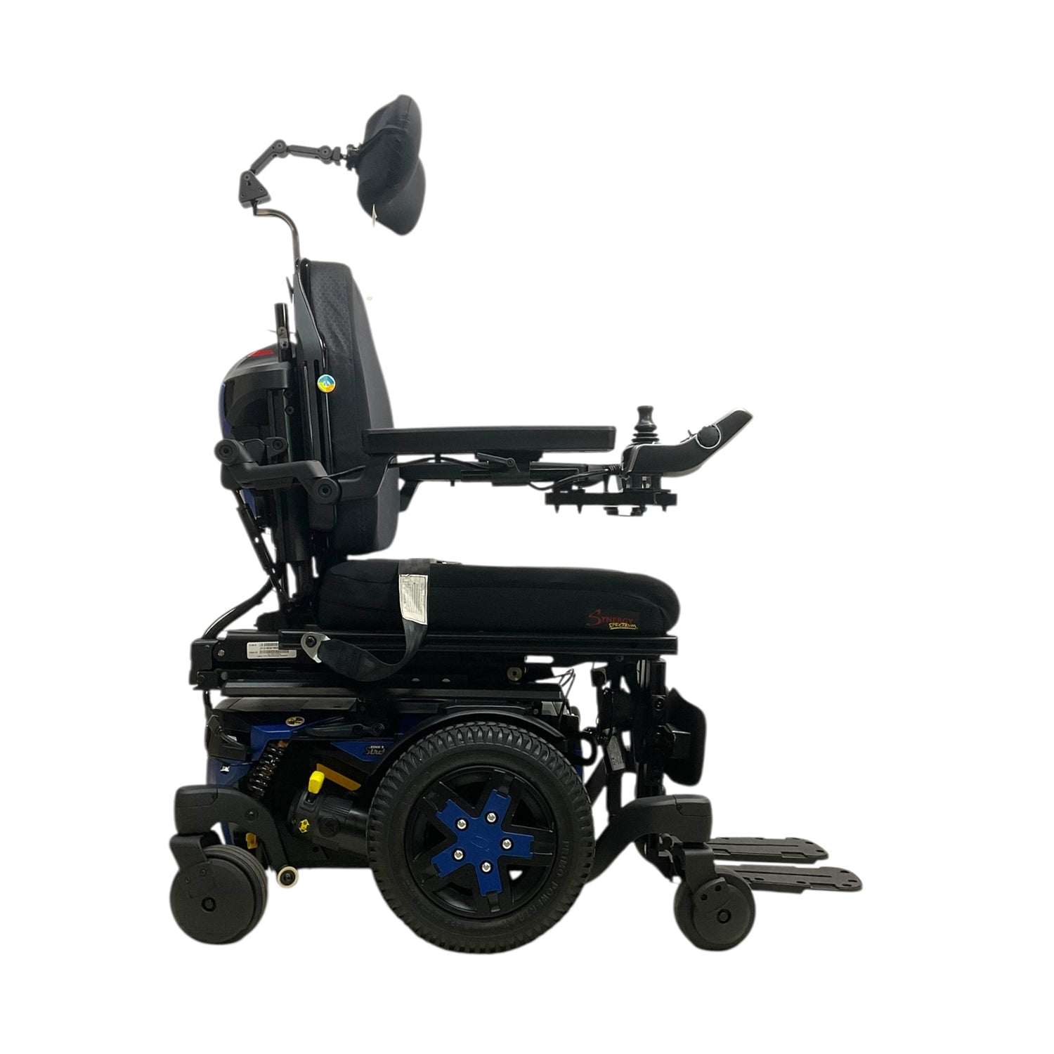 Right Side View of 2023 Pride Mobility Quantum Q6 Edge 3 Stretto Power Chair