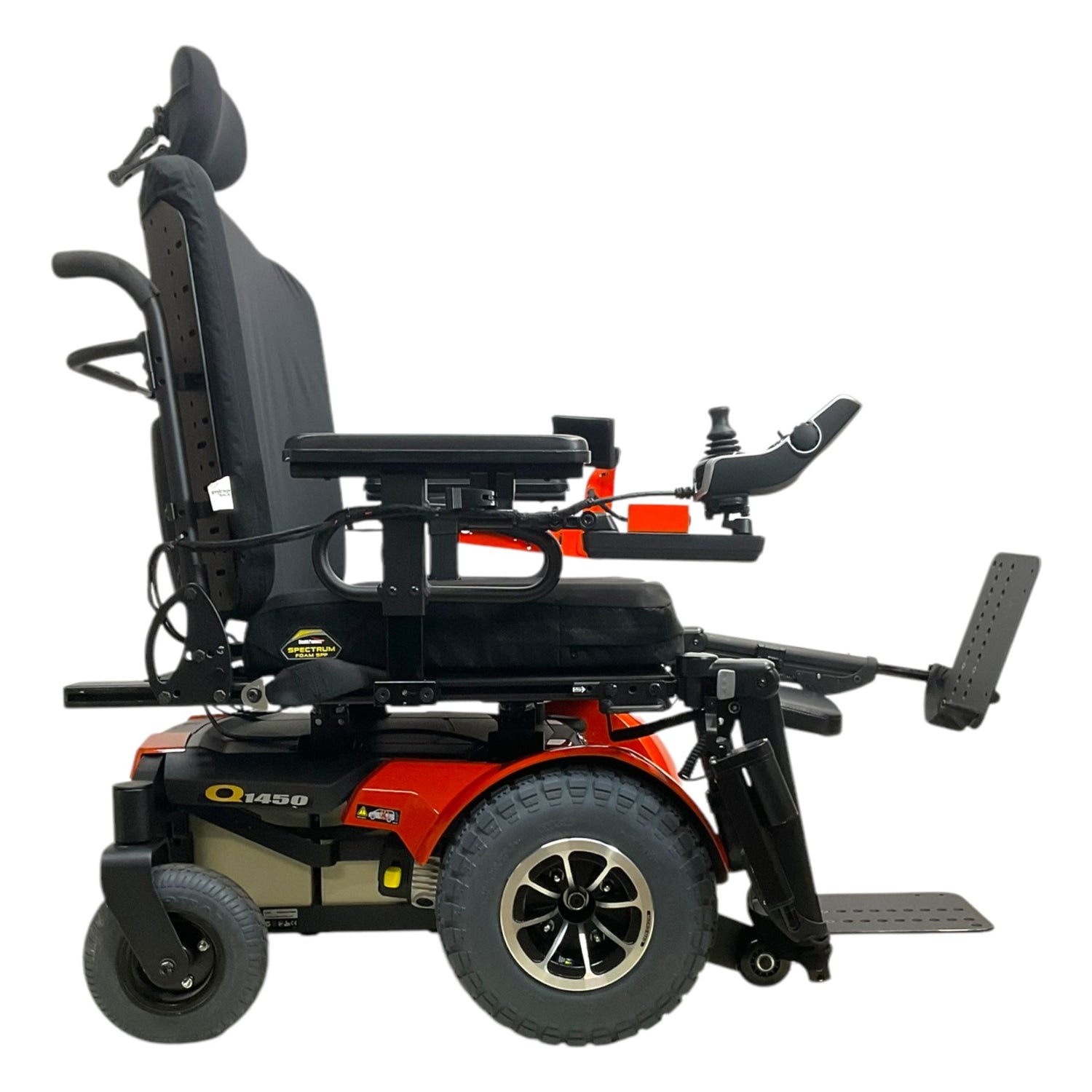 Pride Mobility Quantum 1450 Bariatric Power Chair | Individually Elevating Legs
