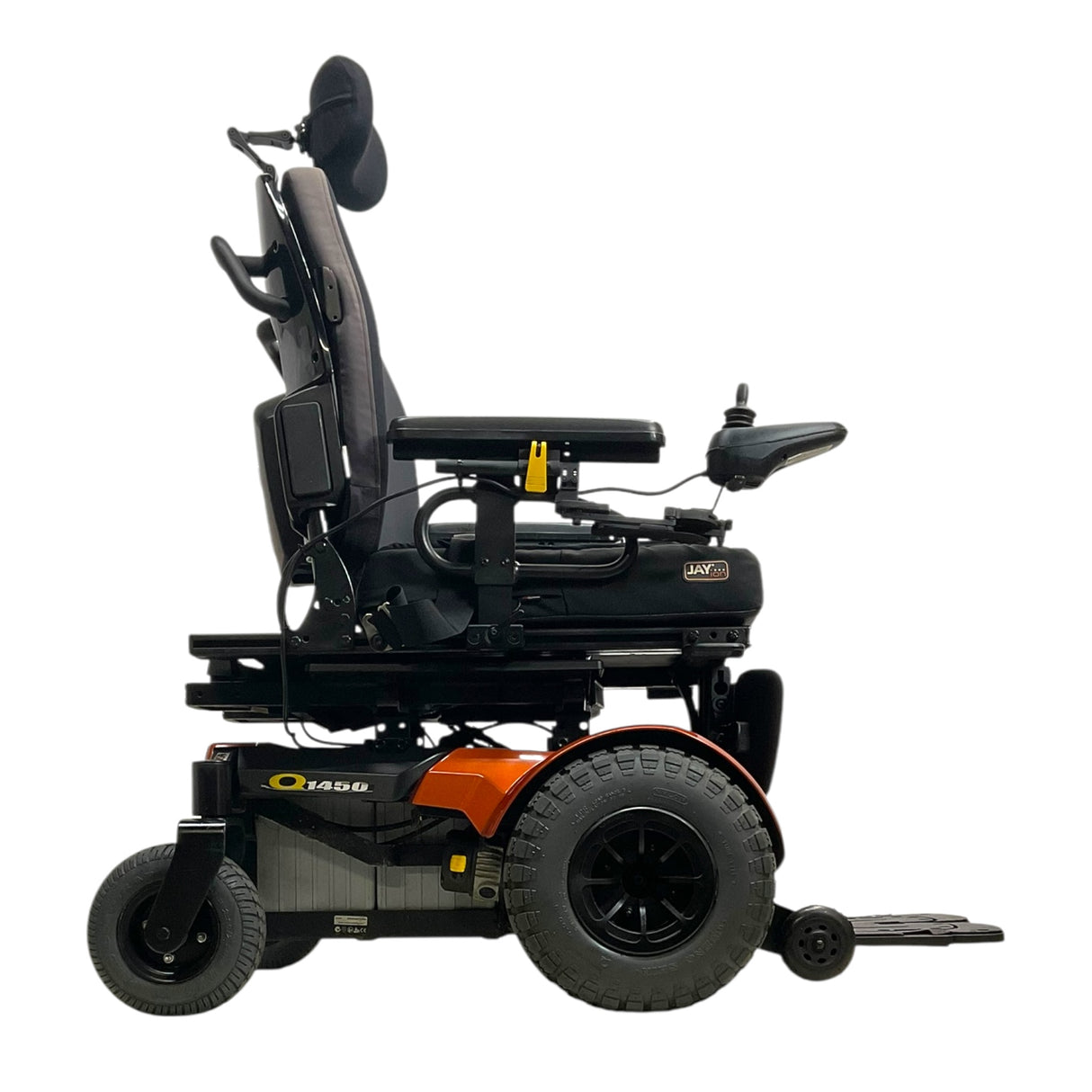 Right Side View of Pride Quantum 1450 Power Chair