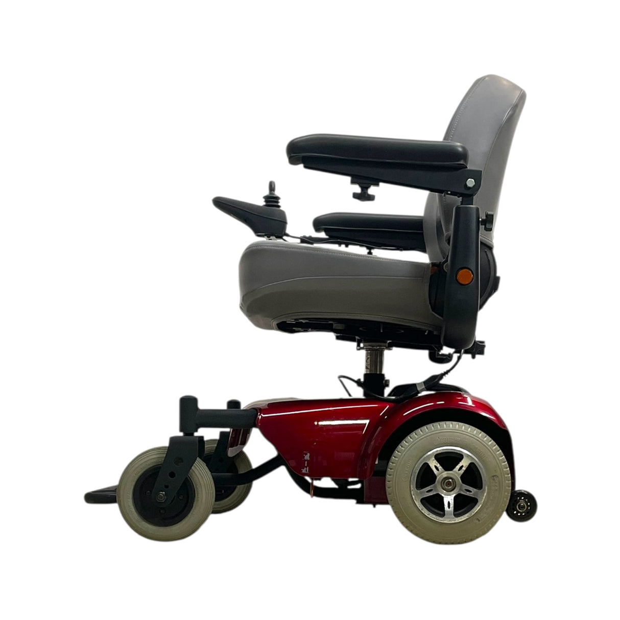 Left Side View of Merits P320 Regal Junior Portable Power Chair