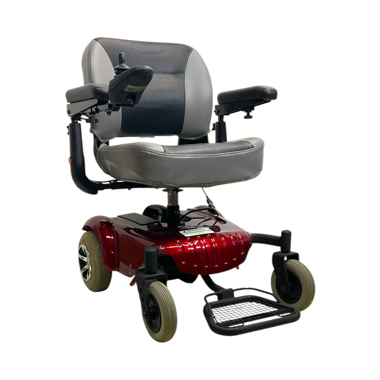 Merits P320 Regal Junior Portable Power Chair | Overview