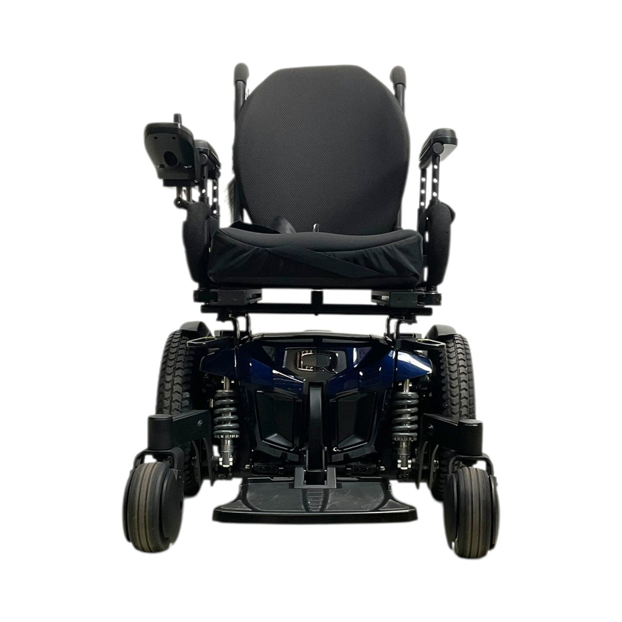 Front View of Pride Mobility Quantum Q6 Edge 2.0 Power Wheelchair