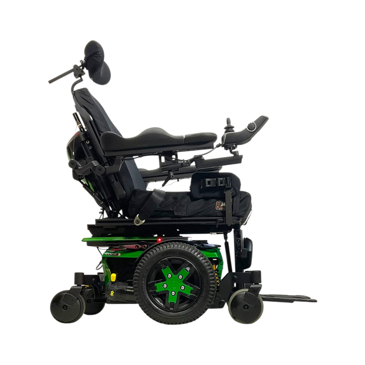 Right Side View of Pride Quantum Q6 Edge 3 Power Wheelchair