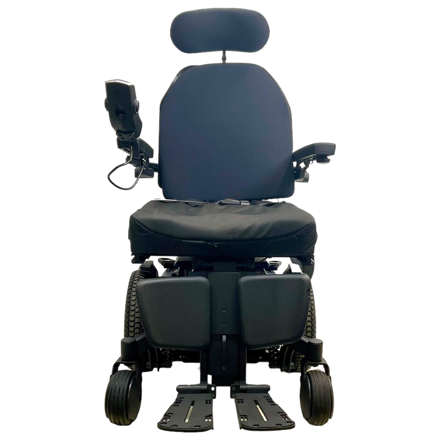 Front view of Pride Quantum Q6 Edge 3 power chair