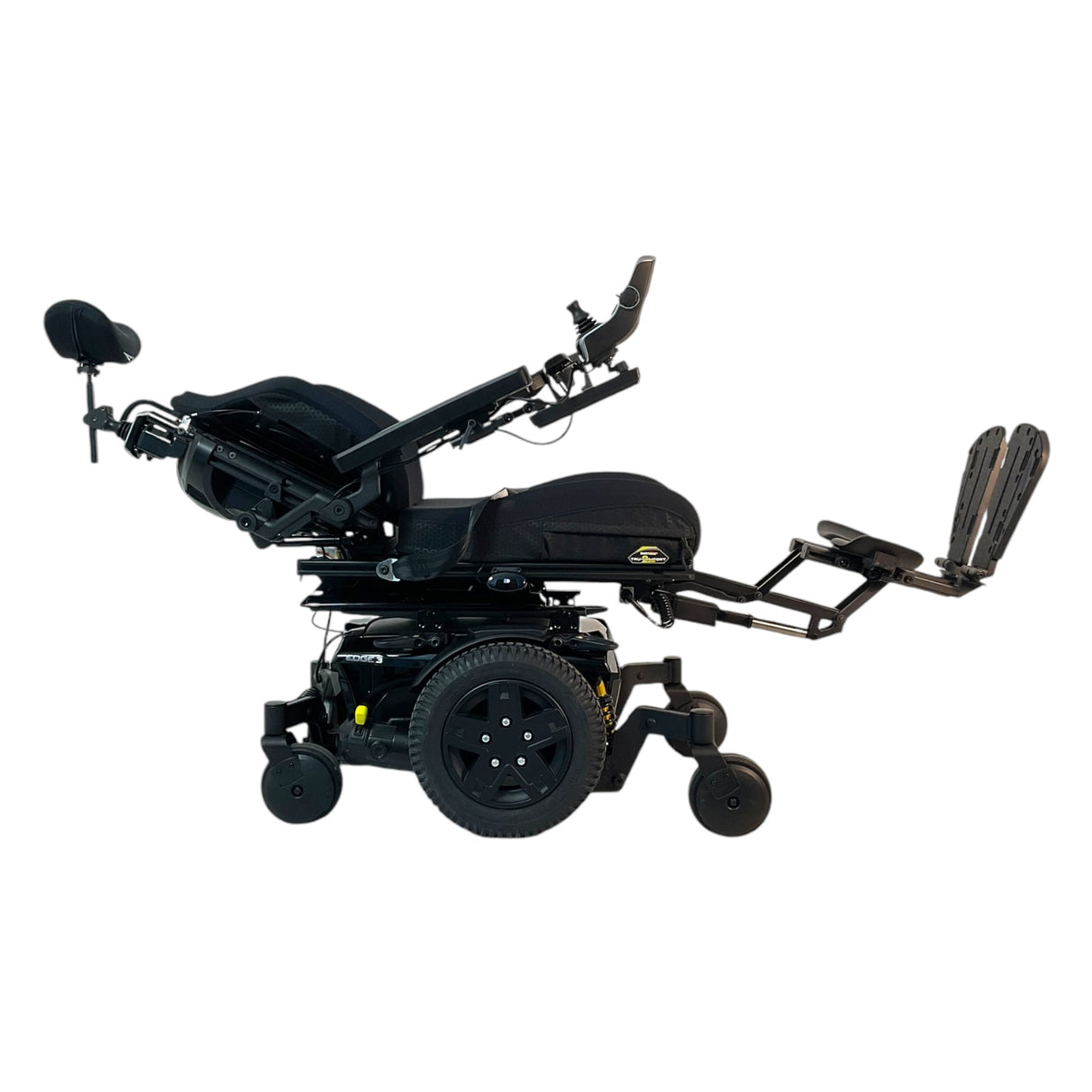 Pride Quantum Q6 Edge 3 - Leg Elevate & Seat Recline