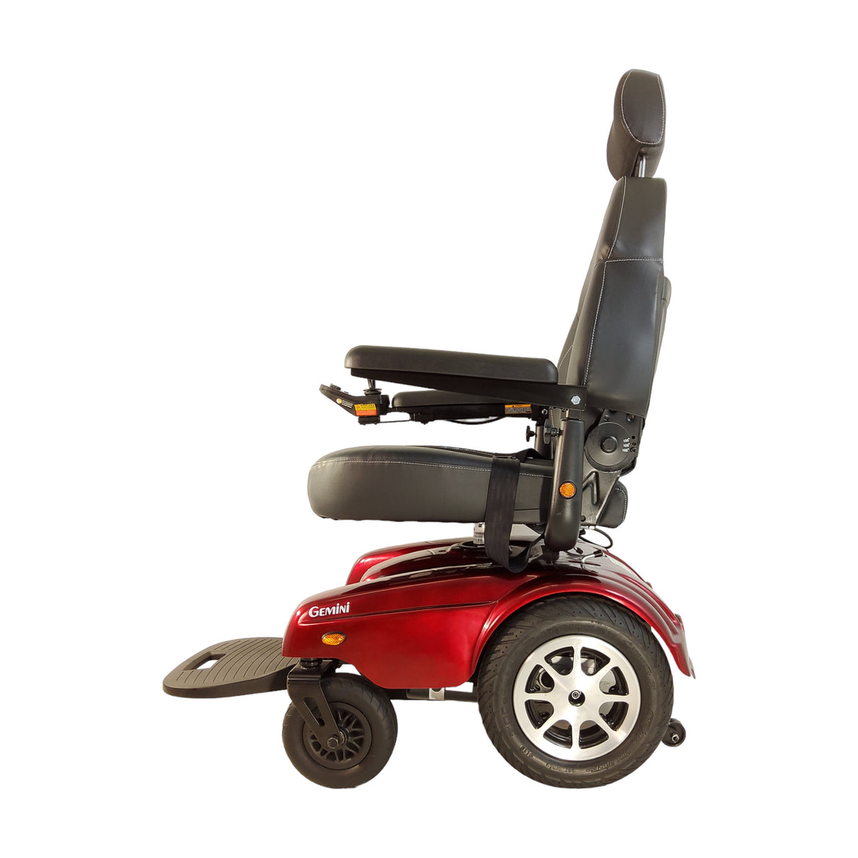Left side view of Merits Health Gemini P3017