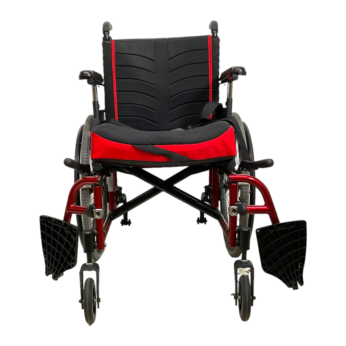 Quickie 2 manual wheelchair - swing-away leg rests