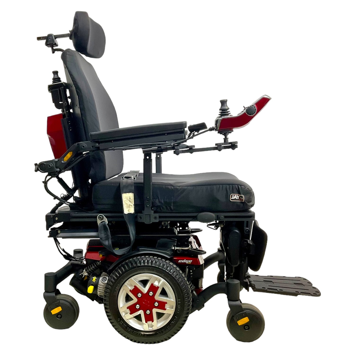Right profile view of Pride Quantum Q6 Edge HD power chair