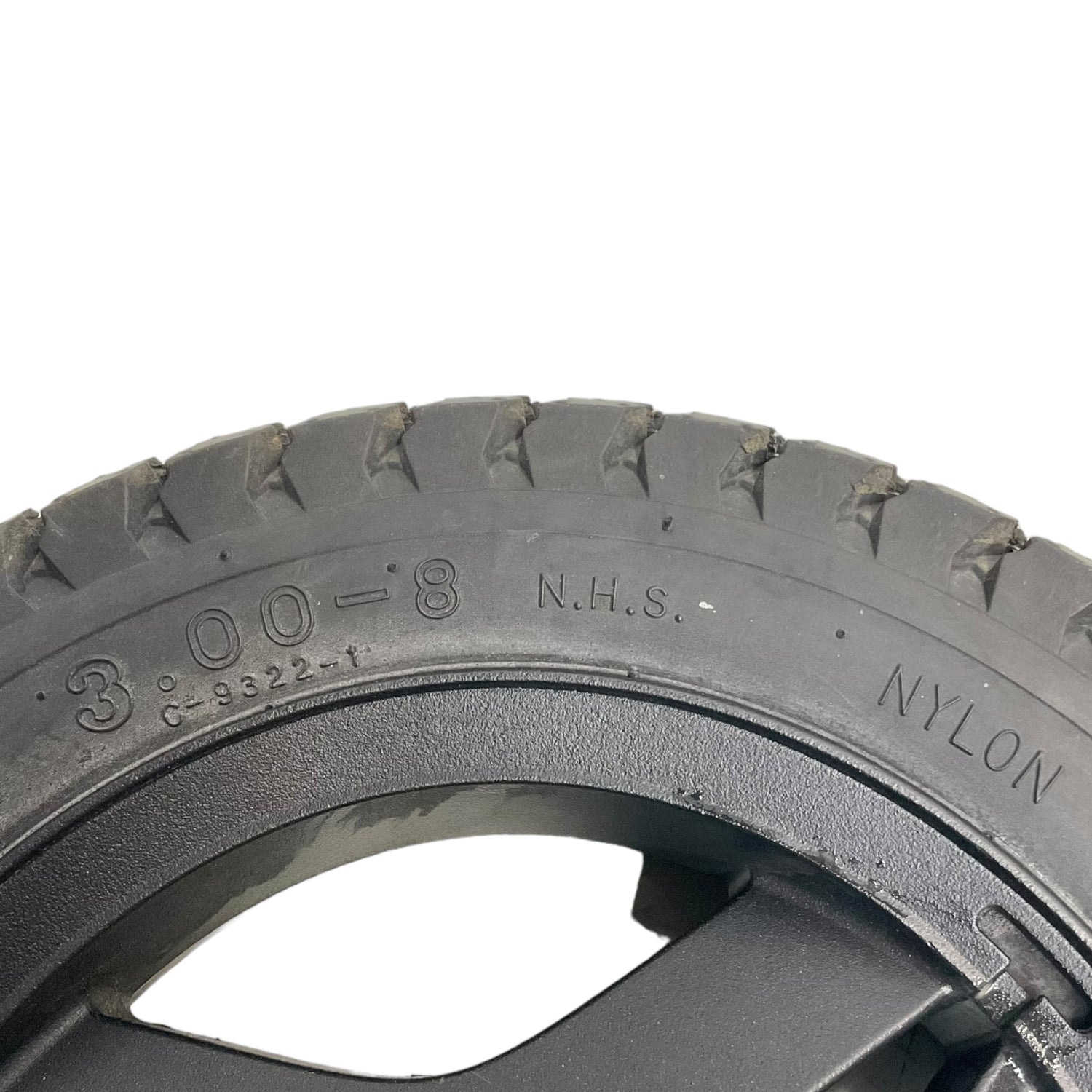 Aggressive Tread Drive Wheel Assembly for Permobil F3, F5, M3 Power Chairs | 14 x 3 inch Pneumatic