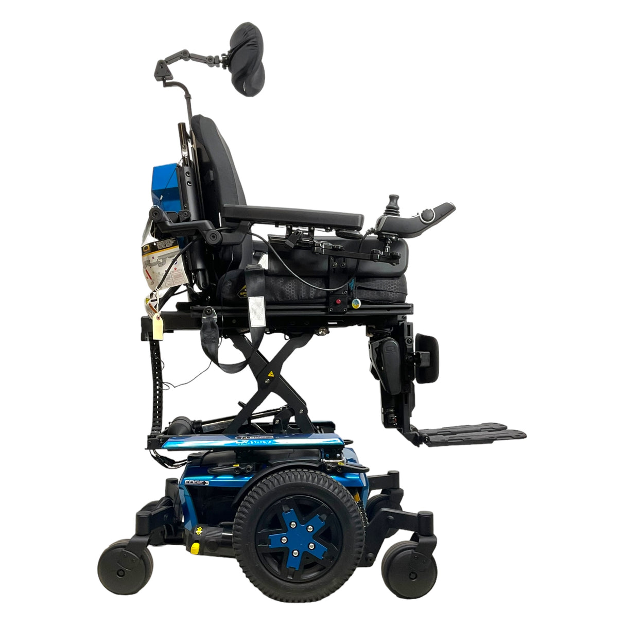 Quantum Q6 Edge 3 power chair - iLevel seat elevate