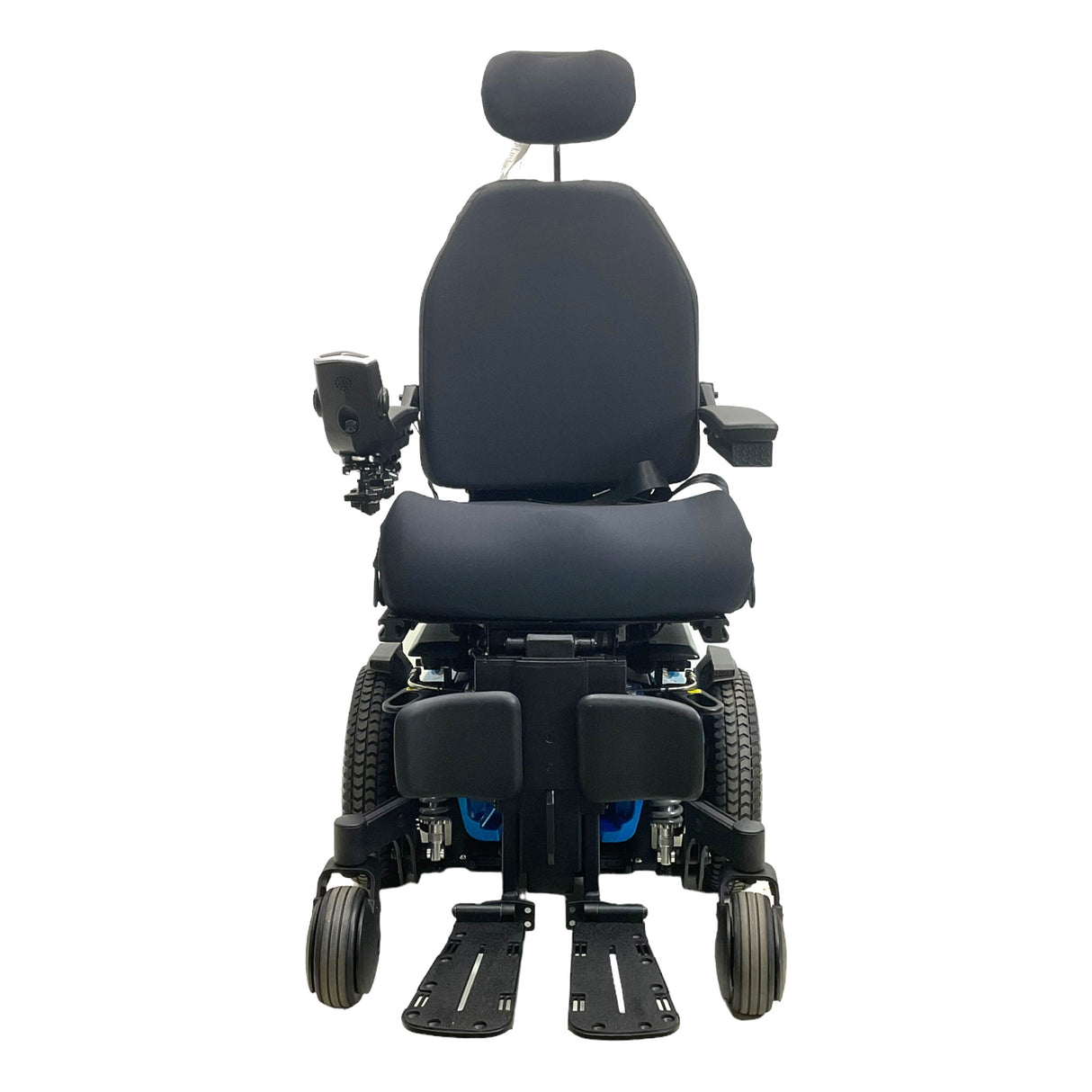 Front facing view for Pride Mobility Quantum Q6 Edge 2.0 power chair
