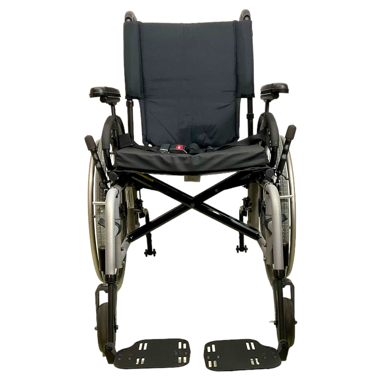 Front view of Quickie 2 manual wheelchair