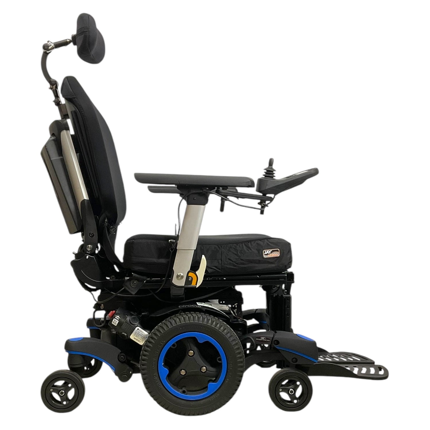 Right Side View of Quickie Q700 M Power Chair