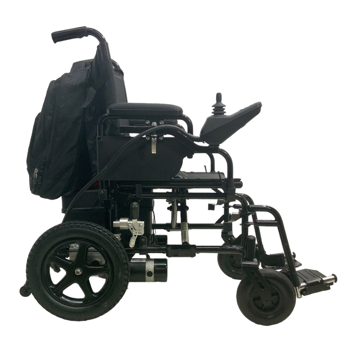 Right profile of Everest & Jennings Metro Power III Power Chair