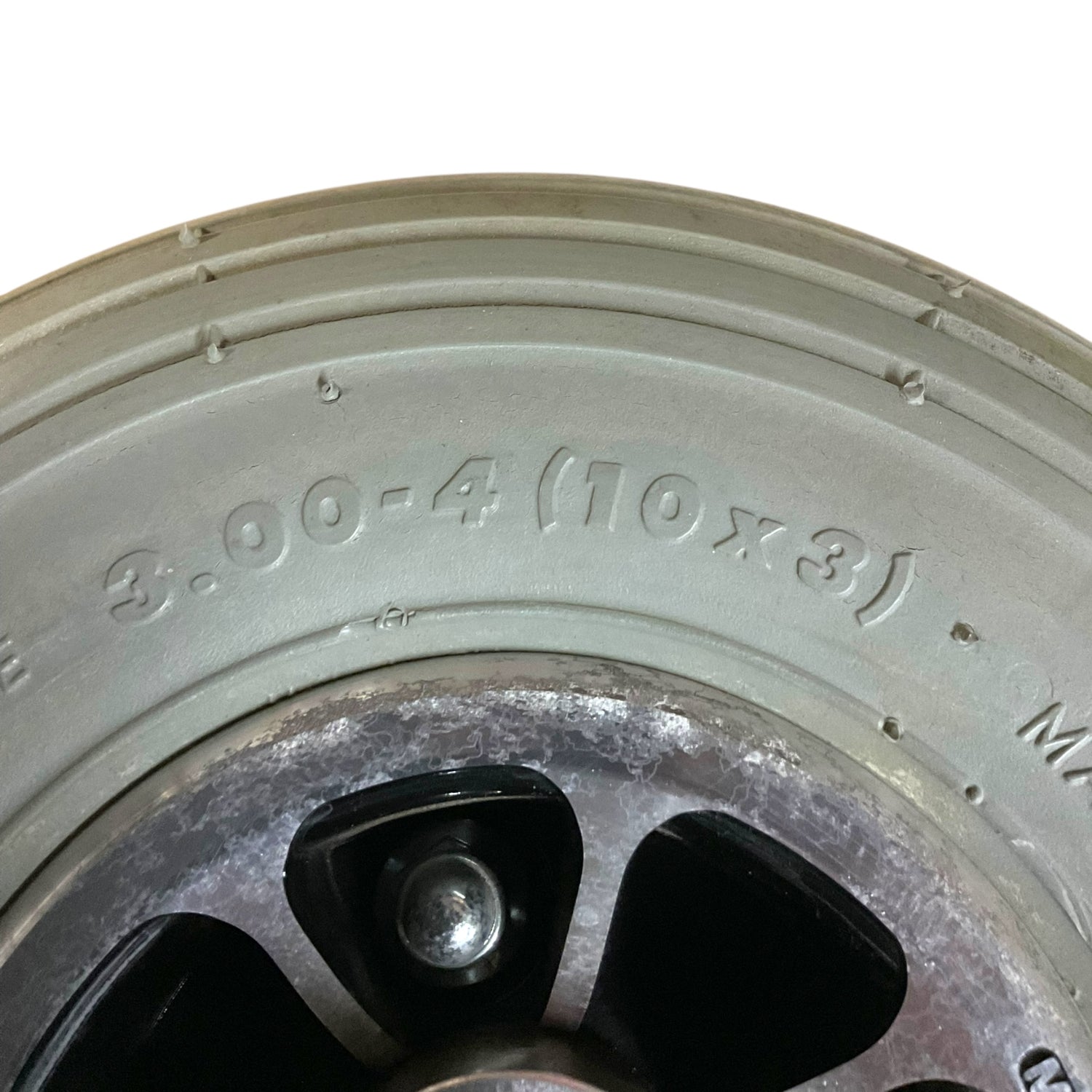 Measurements for Flat-Free Front Wheel Assembly for 3-Wheel Pride Mobility Celebrity X & Legend Scooters