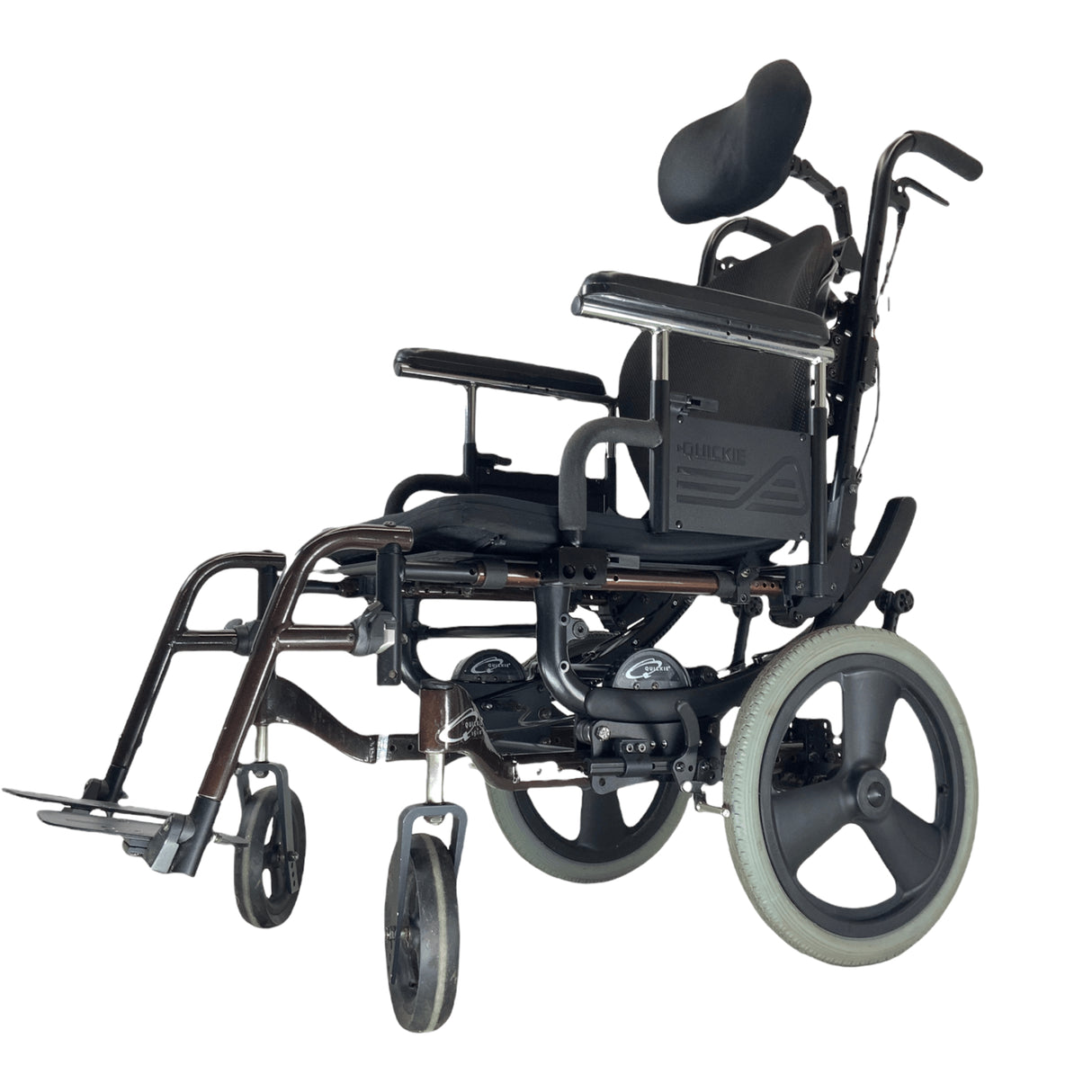 Left profile view of Quickie Iris Tilt-in-Space wheelchair
