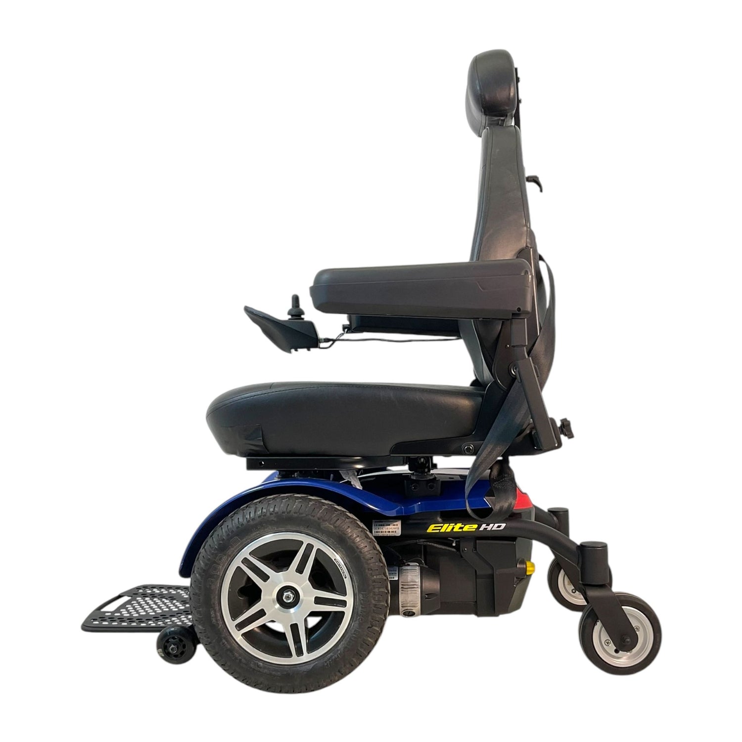 Left Side View of Pride Mobility Jazzy Elite HD