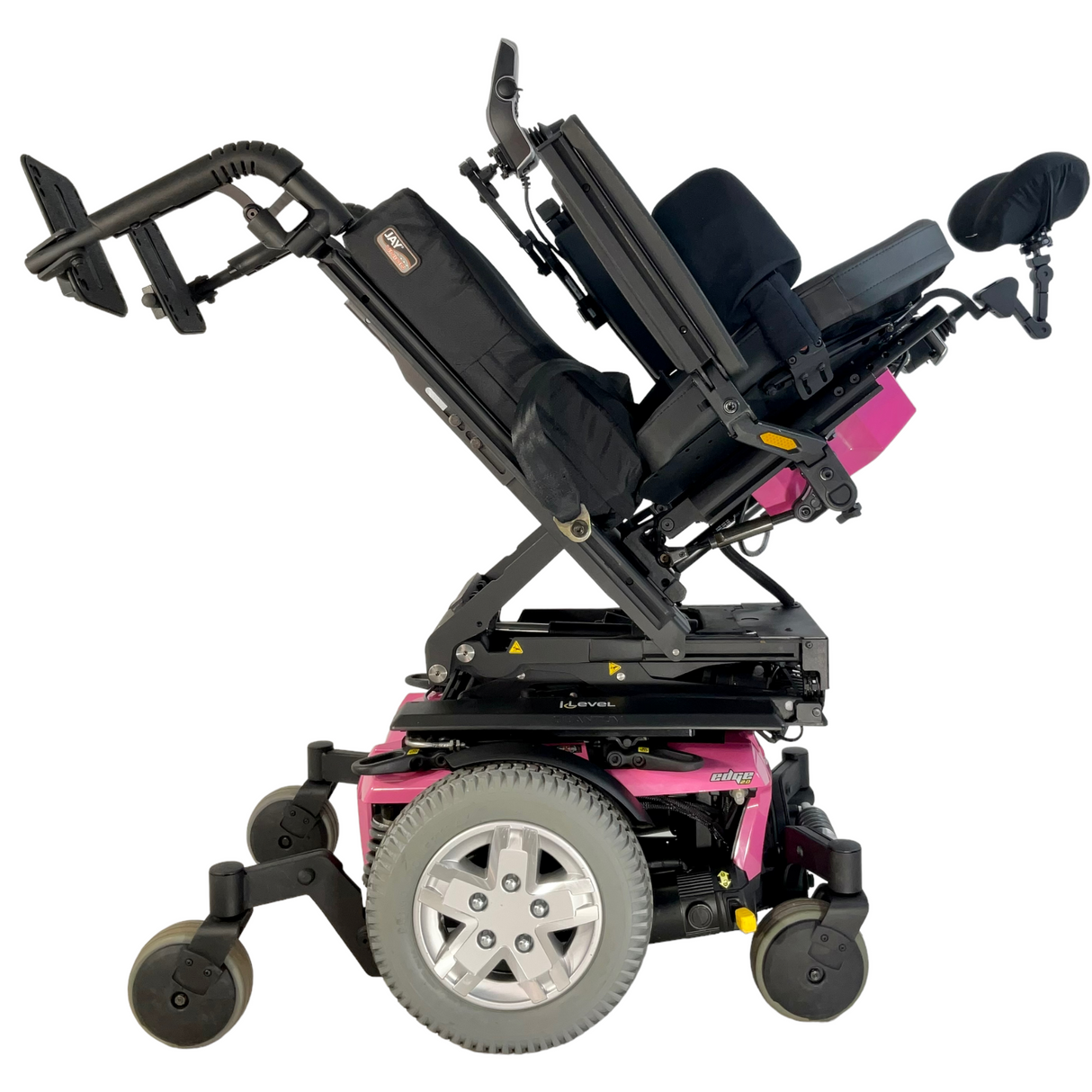 Side view of Q6 Edge 2.0 tilt seating function