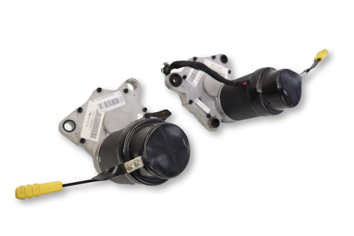 Left & Right Motors for Pride Mobility Jazzy Elite Series, TSS 300, Sport 2 Power Chairs | DRVMOTR1429 | DRVMOTR1428 | DRVASMB2299 | DRVASMB2298 | PM802-D10L | PM802-D10M-Mobility Equipment for Less