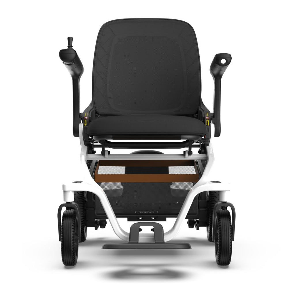 Front view of Golden Ally power chair