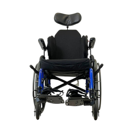 Front View of Quickie QXi Lightweight Folding Wheelchair