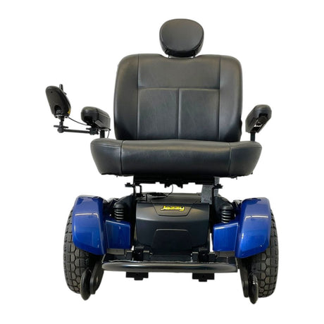 Front View of Pride Mobility Jazzy 1450 Heavy-Duty Power Chair