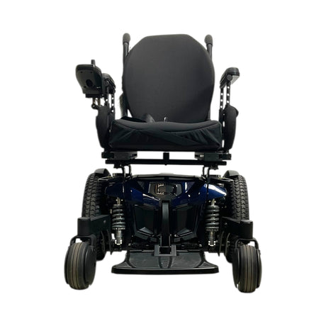 Front View of Pride Mobility Quantum Q6 Edge 2.0 Power Wheelchair