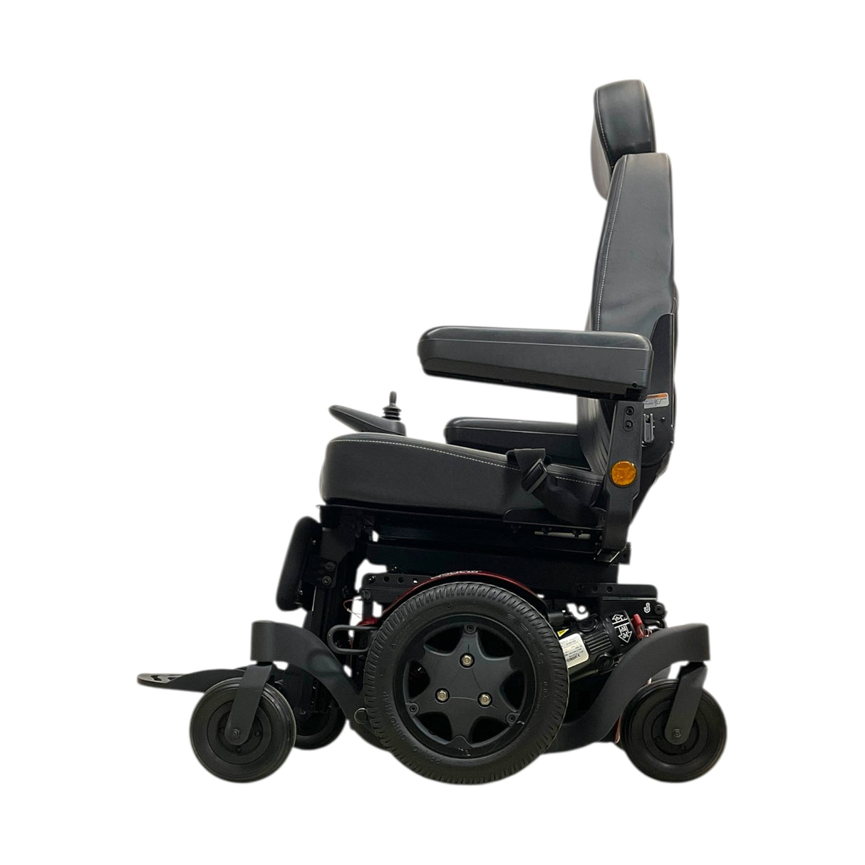 Left Side View of Quickie Q500 M Power Chair