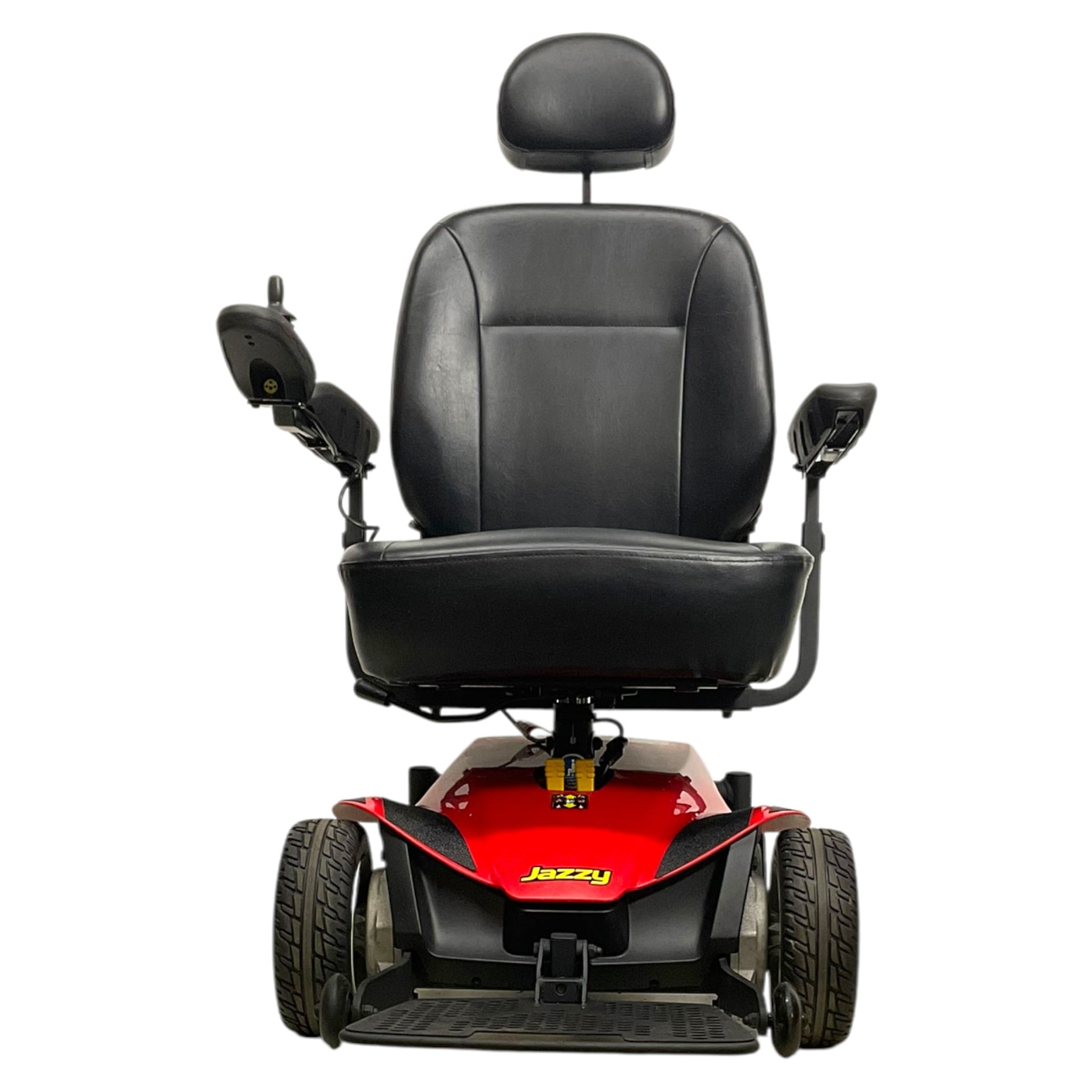 Front View of Jazzy Elite ES Power Chair
