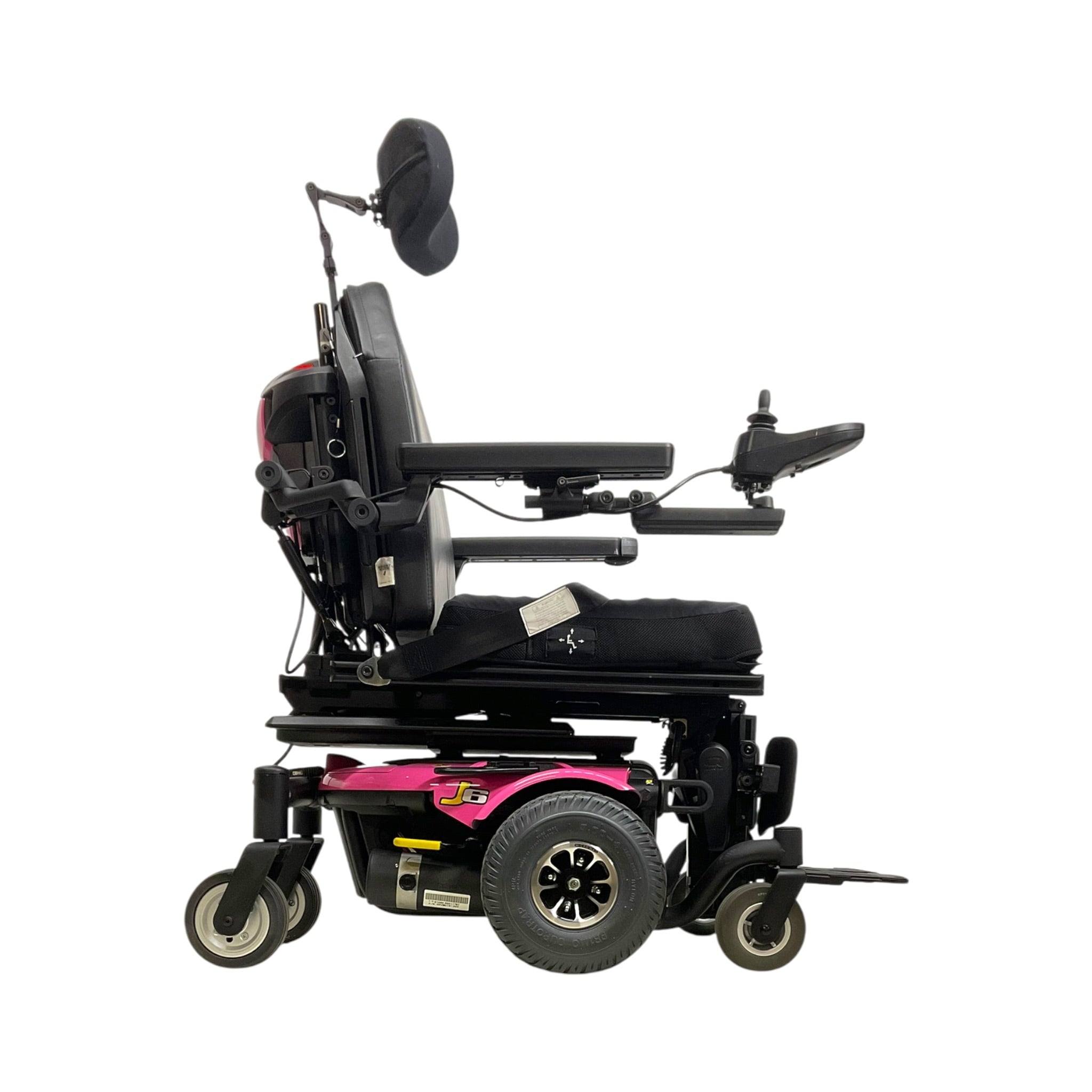 Right Side View of Pride Mobility Quantum J6 Power Chair