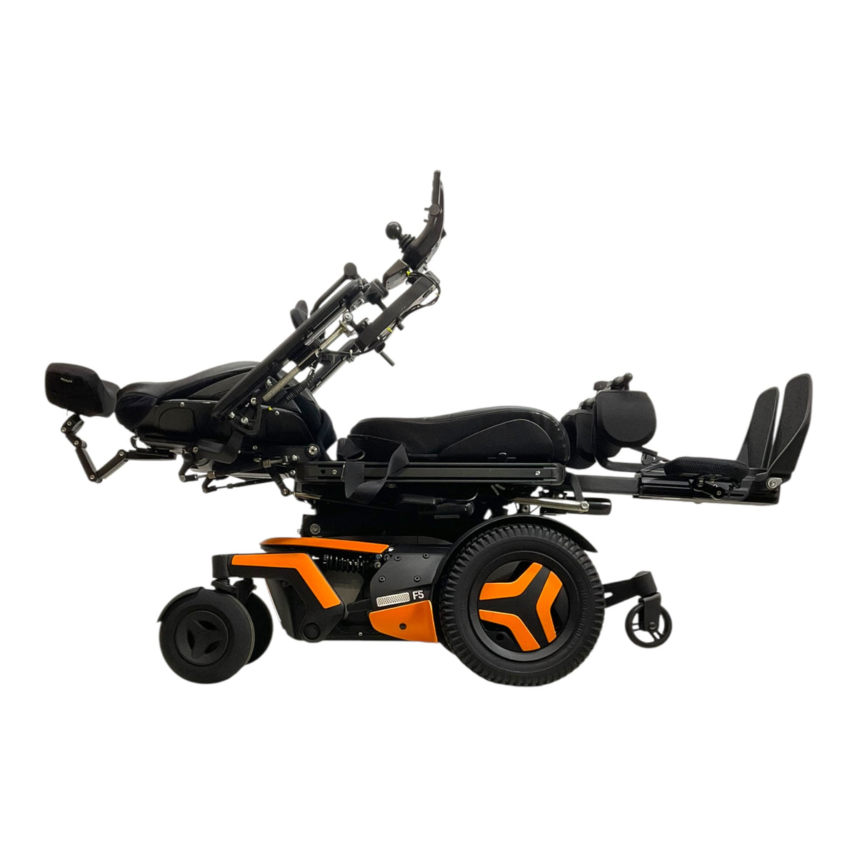 Right Side View of Permobil F5 Corpus VS Power Chair | Recline & Power Legs