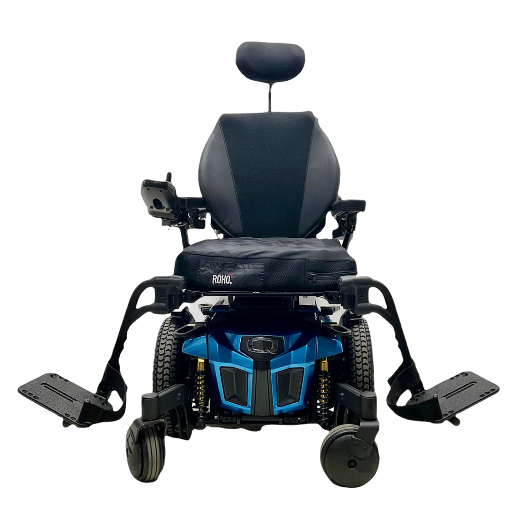 Front view of Pride Quantum Q6 Edge 3 power chair with swing away leg rest