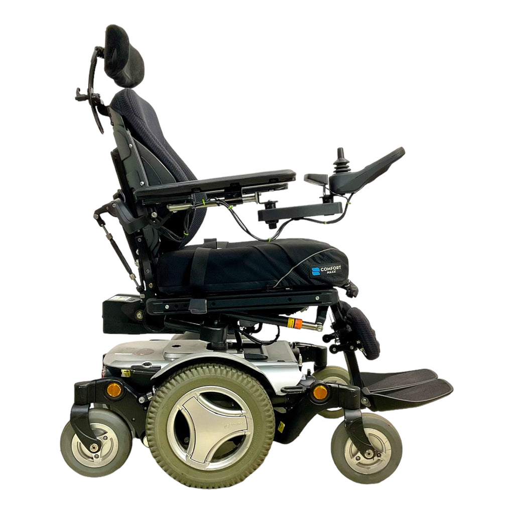 Right profile view of Permobil M300 power chair