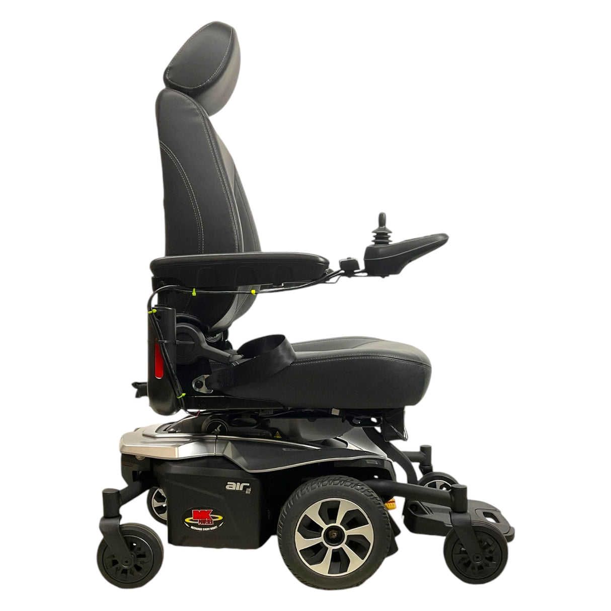 Right Side View of Pride Jazzy Air 2 Power Chair