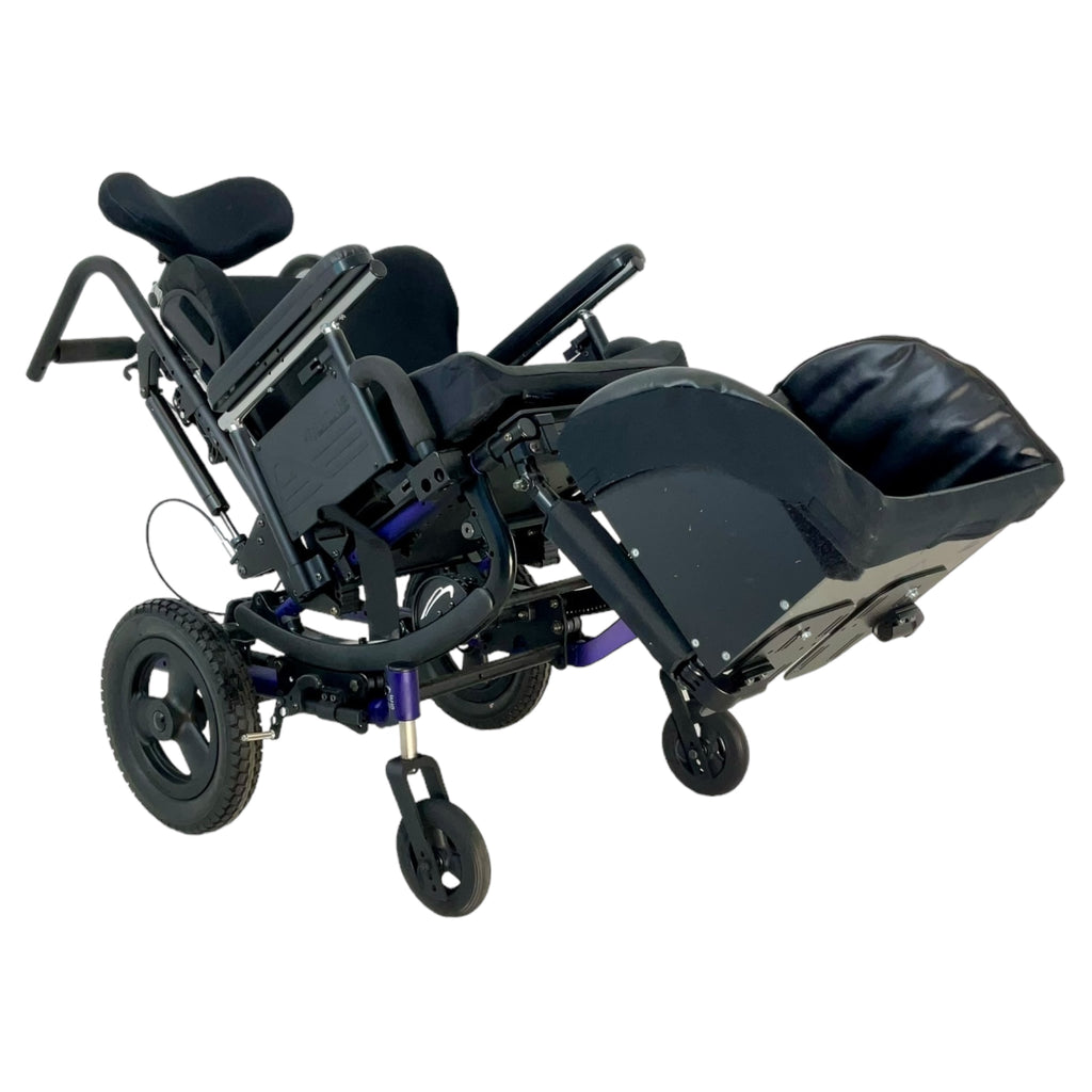 Quickie Iris SE tilt-in-space wheelchair - overview