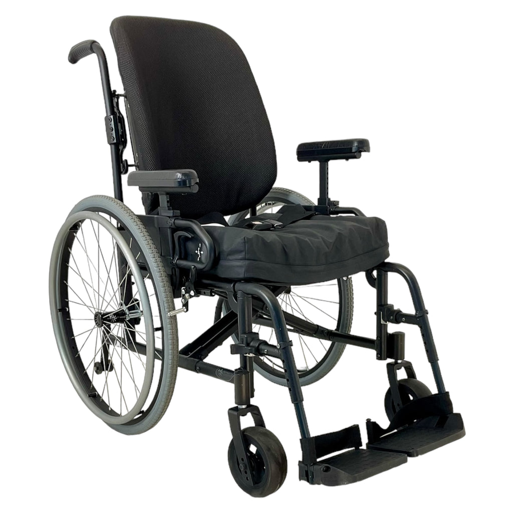 Ki Mobility Catalyst 4 wheelchair - overview
