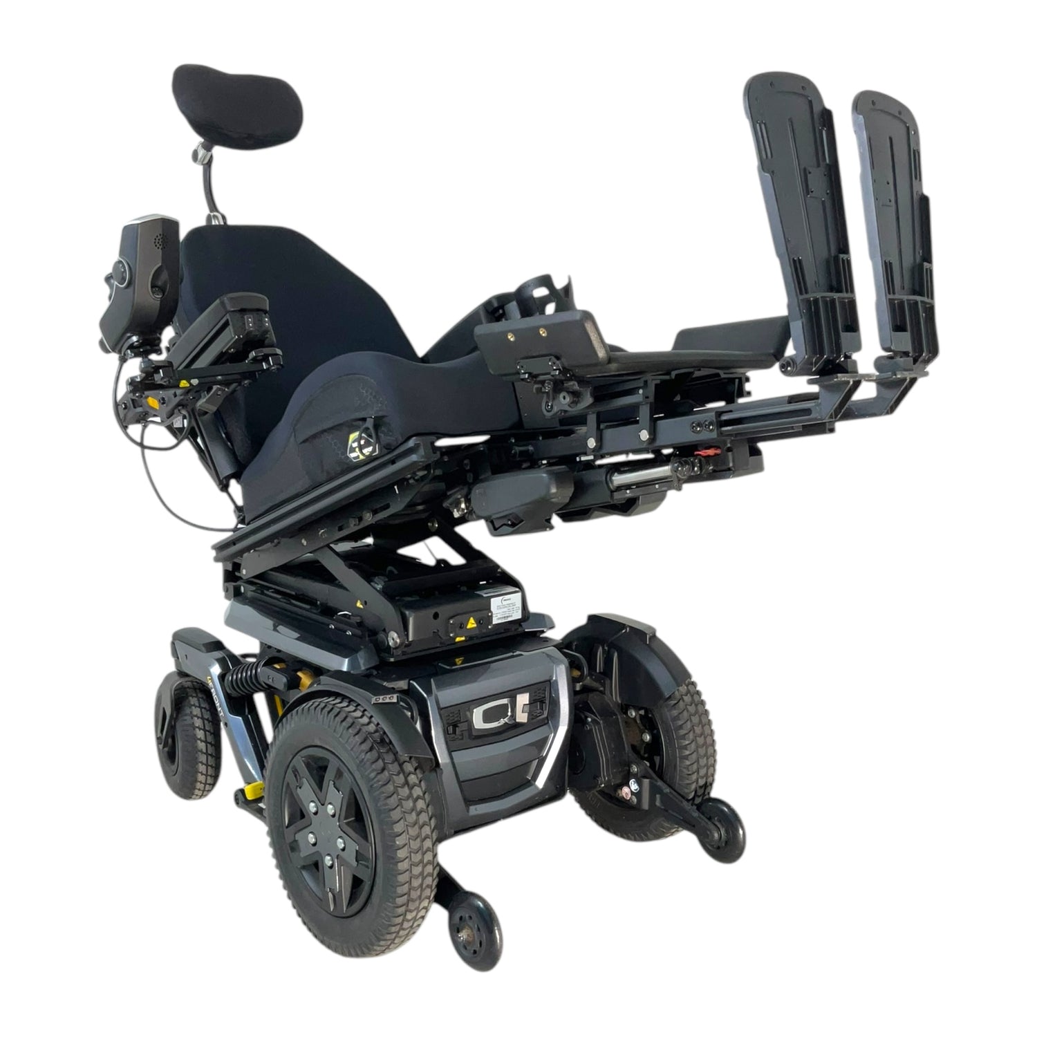 Pride Quantum 4Front power chair - overview