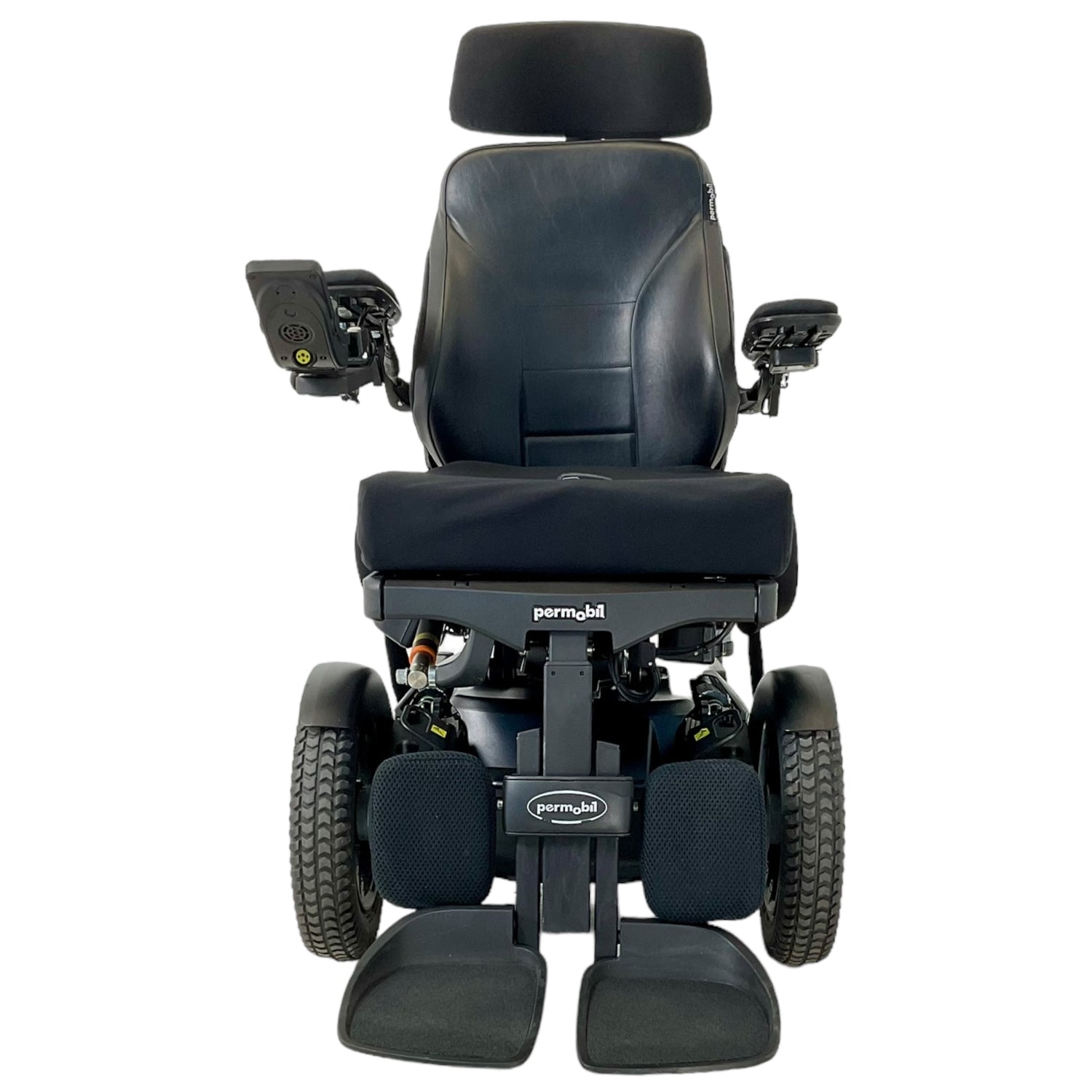 Front view of Pemobil F3 Corpus Power Chair