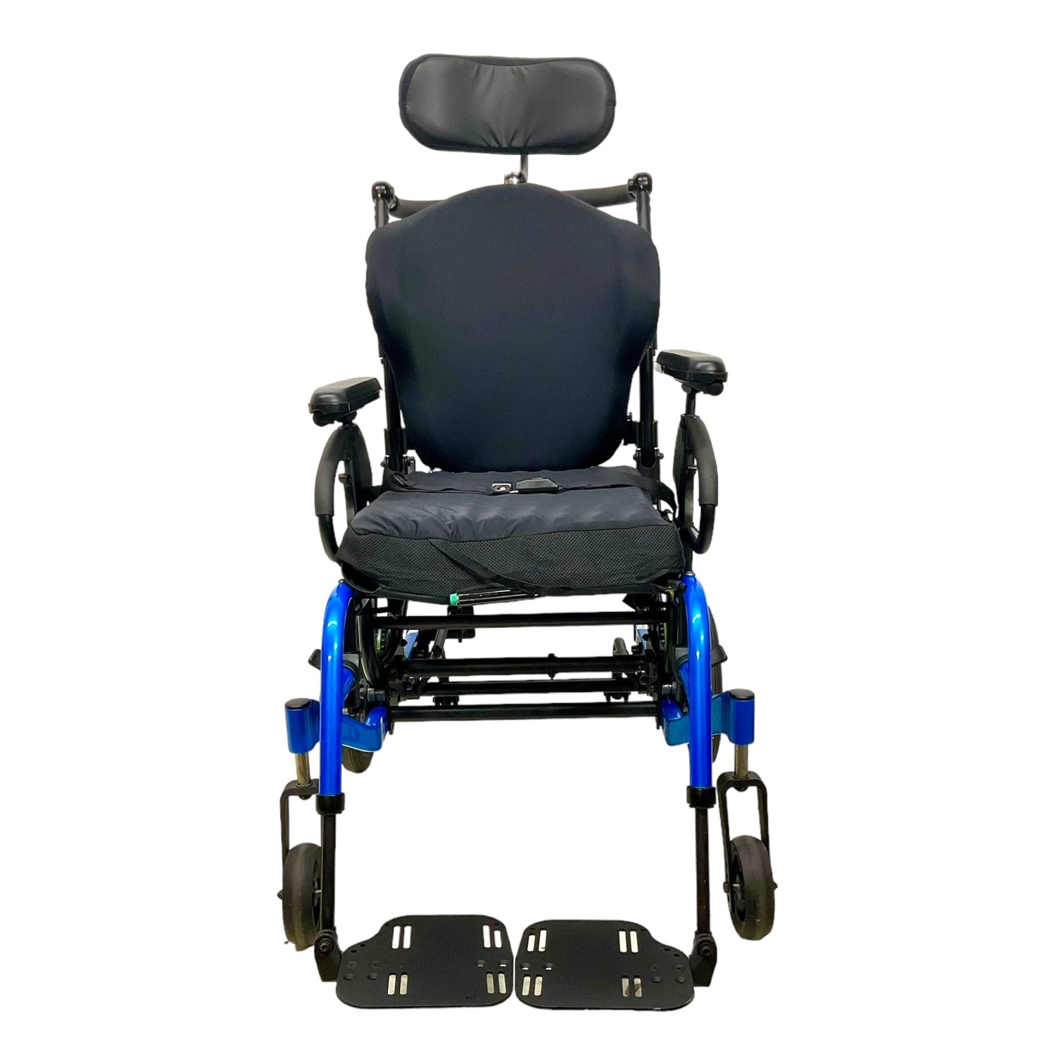 Front view of 2022 Quickie Iris Tilt-in-Space