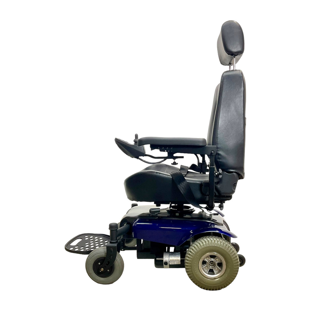 Left profile view of ActiveCare Medalist power chair