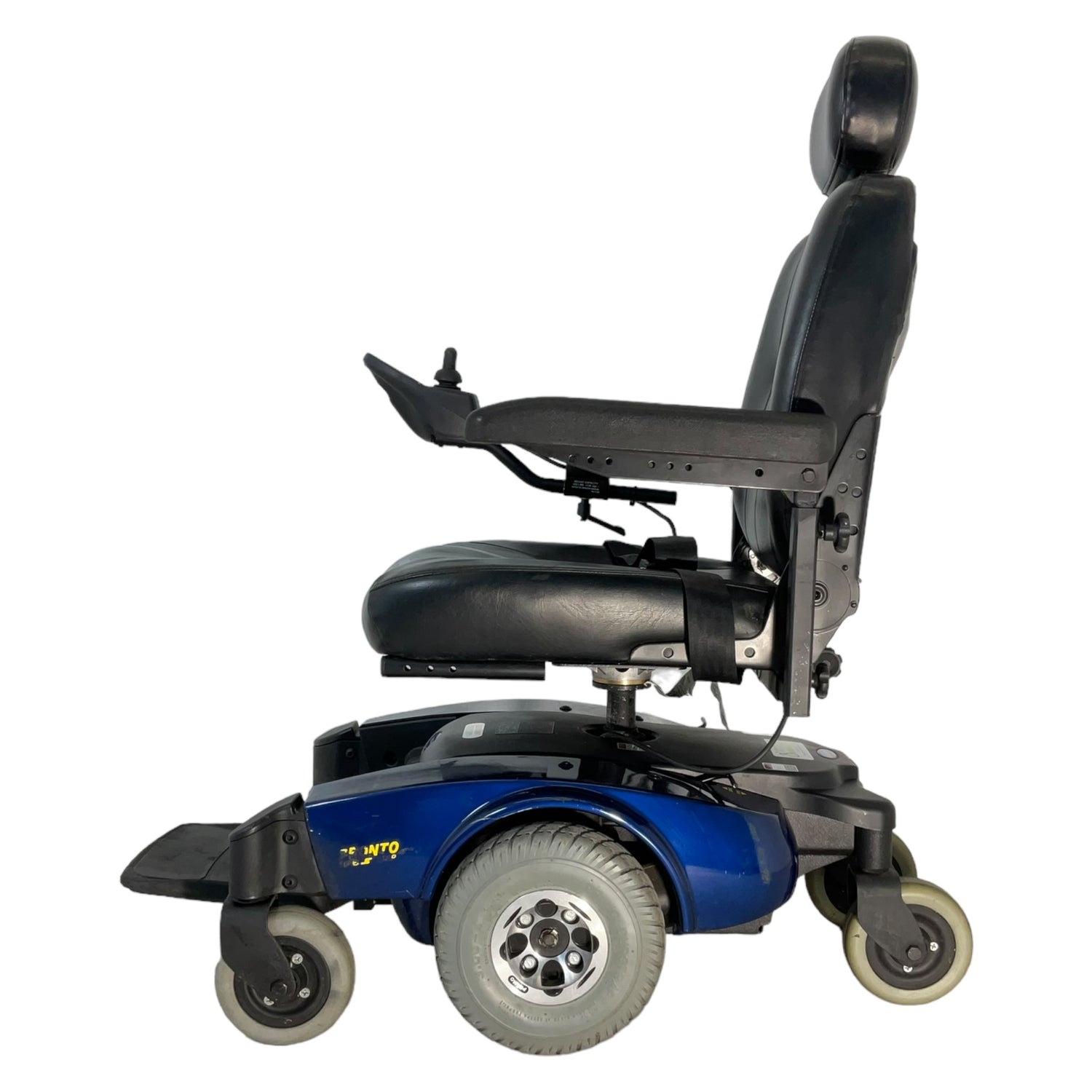 Left profile view of Invacare Pronto M51 Power Chair