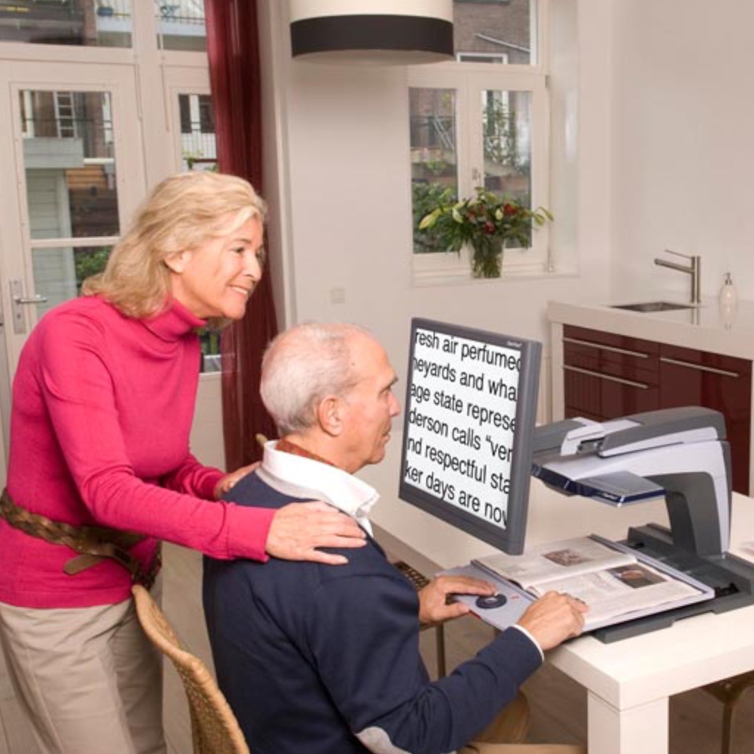 Optolec Clearview+ Desktop Video Magnifier | 24 Full HD UFA