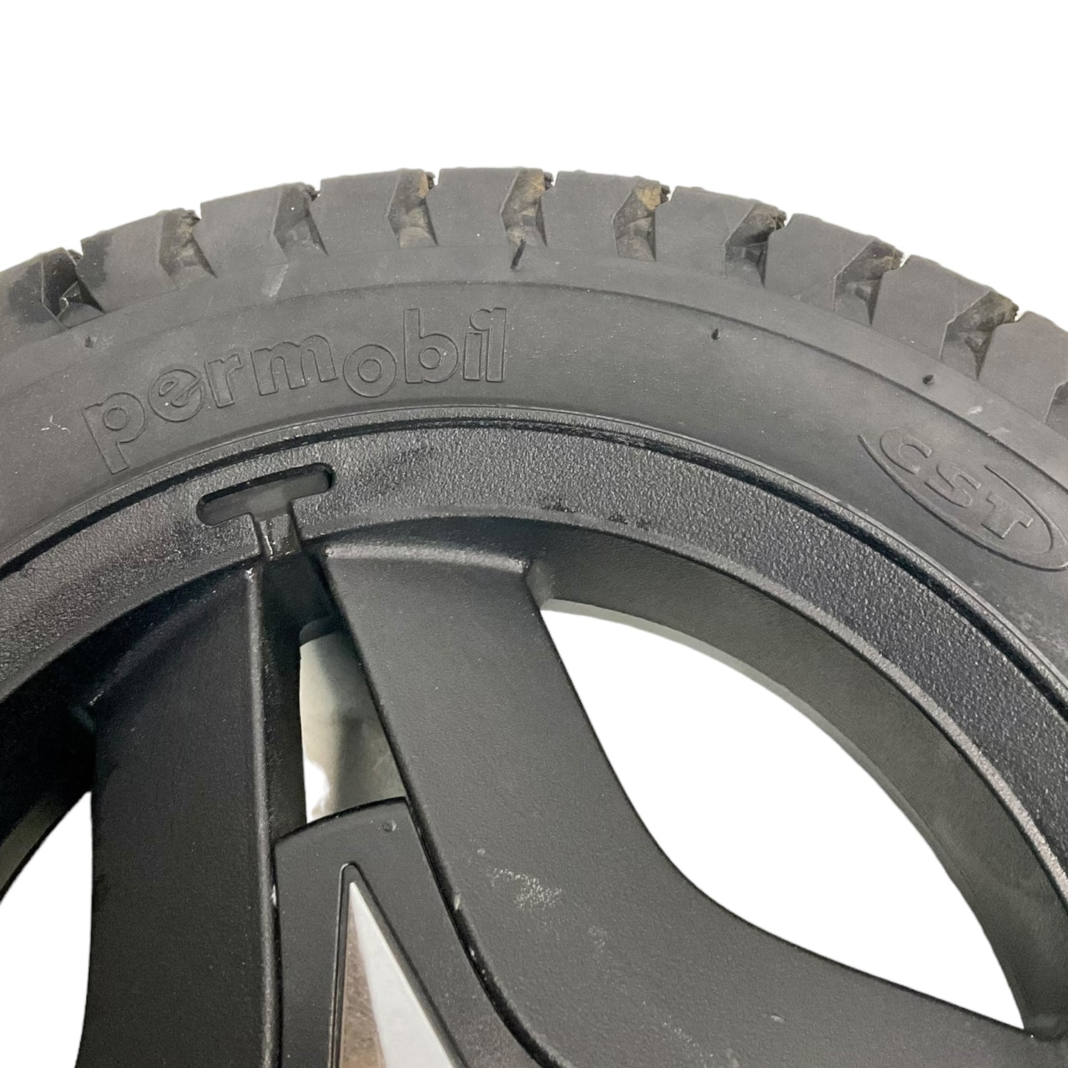 Aggressive Tread Drive Wheel Assembly for Permobil F3, F5, M3 Power Chairs | 14 x 3 inch Pneumatic