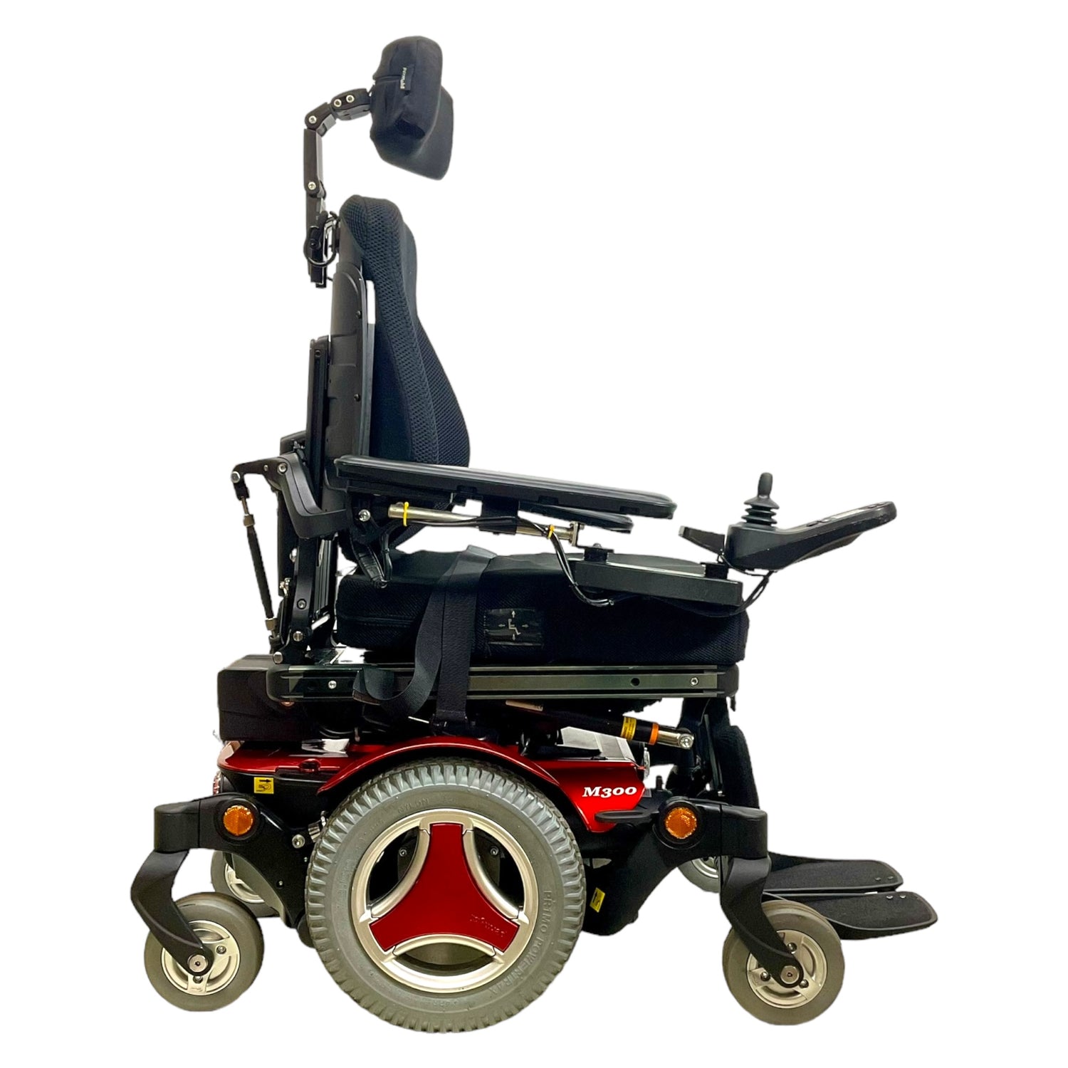 Right profile view of Permobil M300 power chair