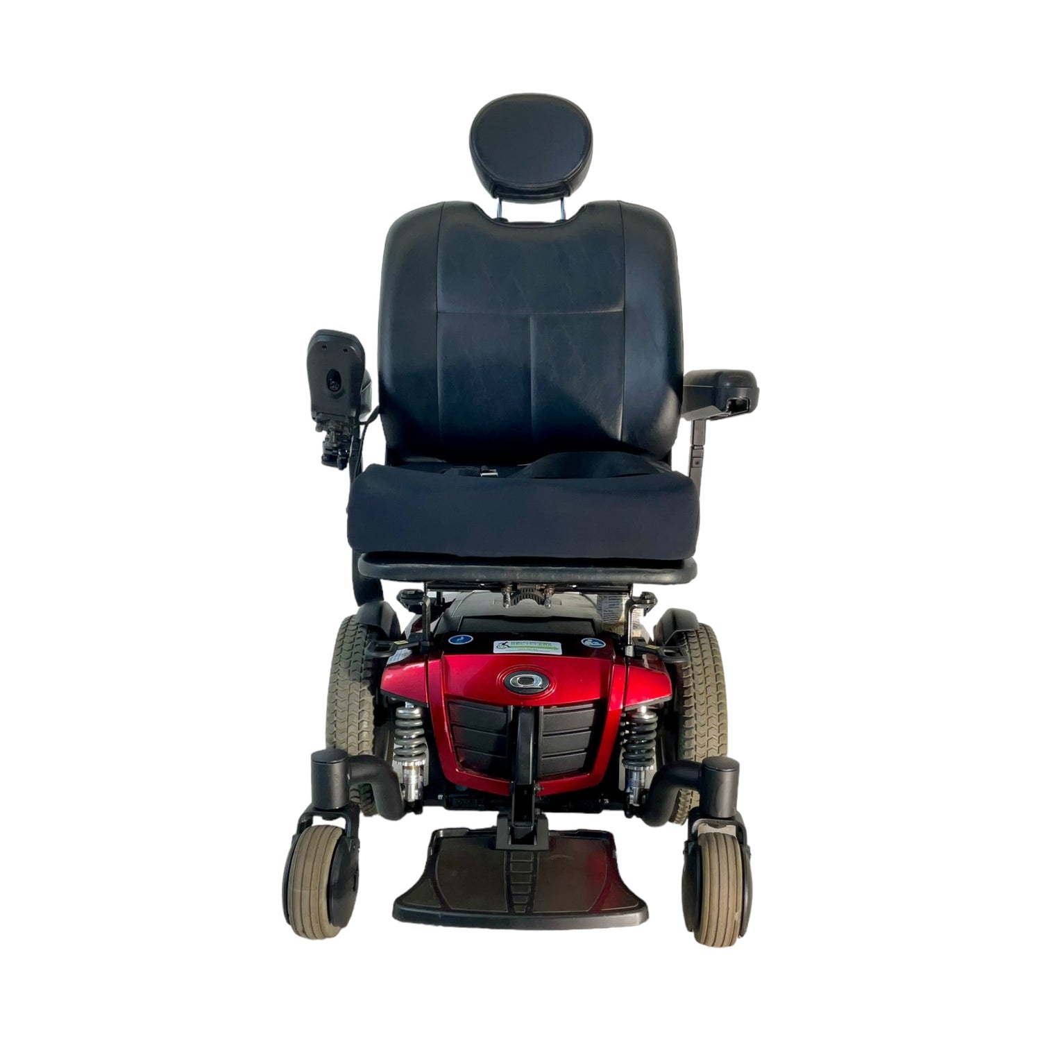 Front view of Pride Quantum Q6 Edge power chair