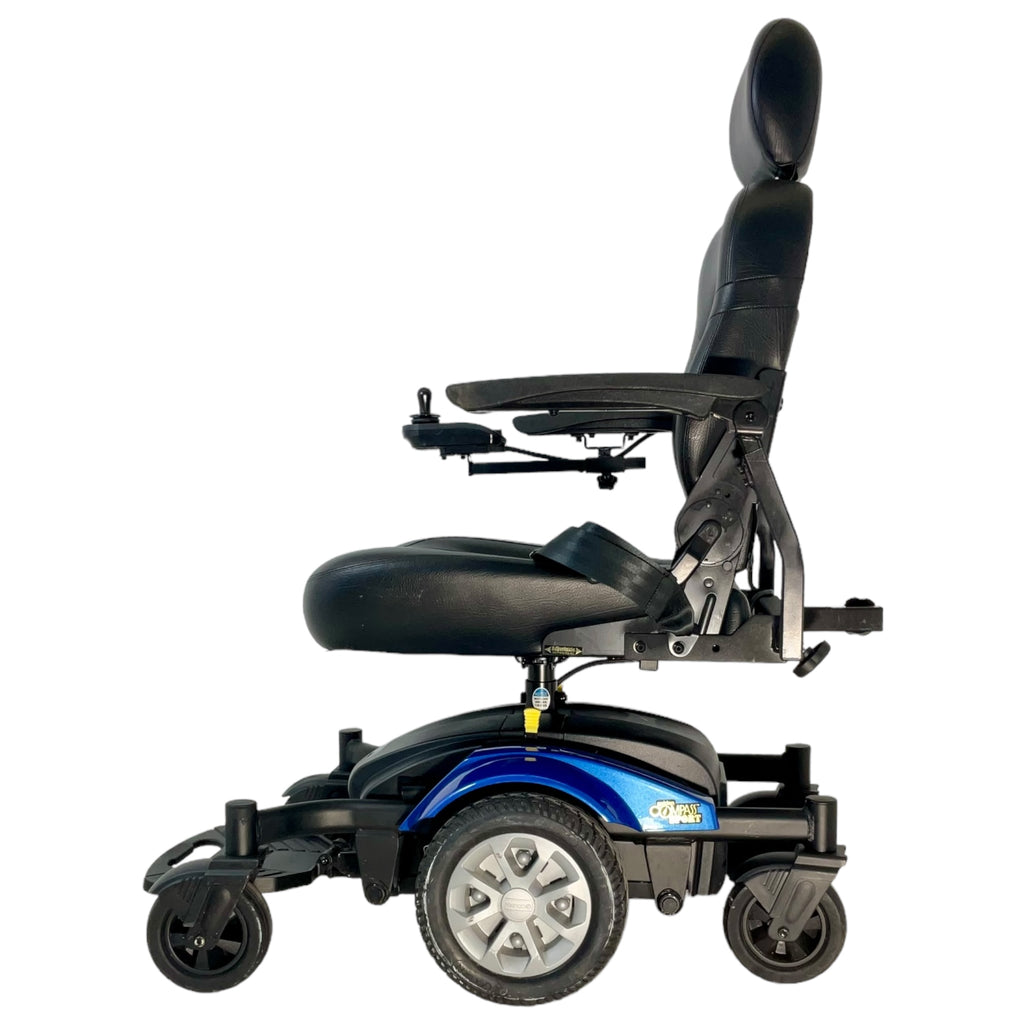 Left profile view of Golden Compass Sport power chair
