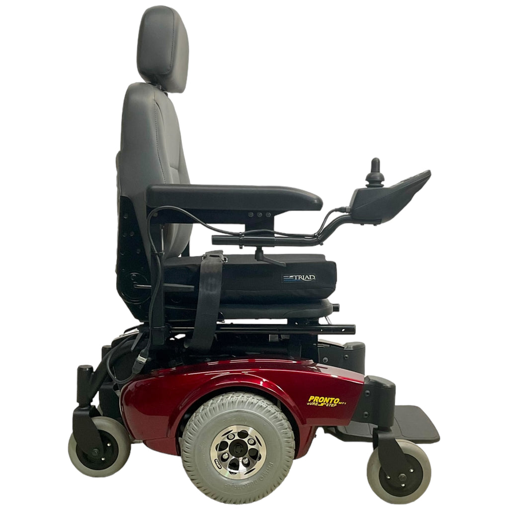 Right profile view of Invacare Pronto M71 with SureStep